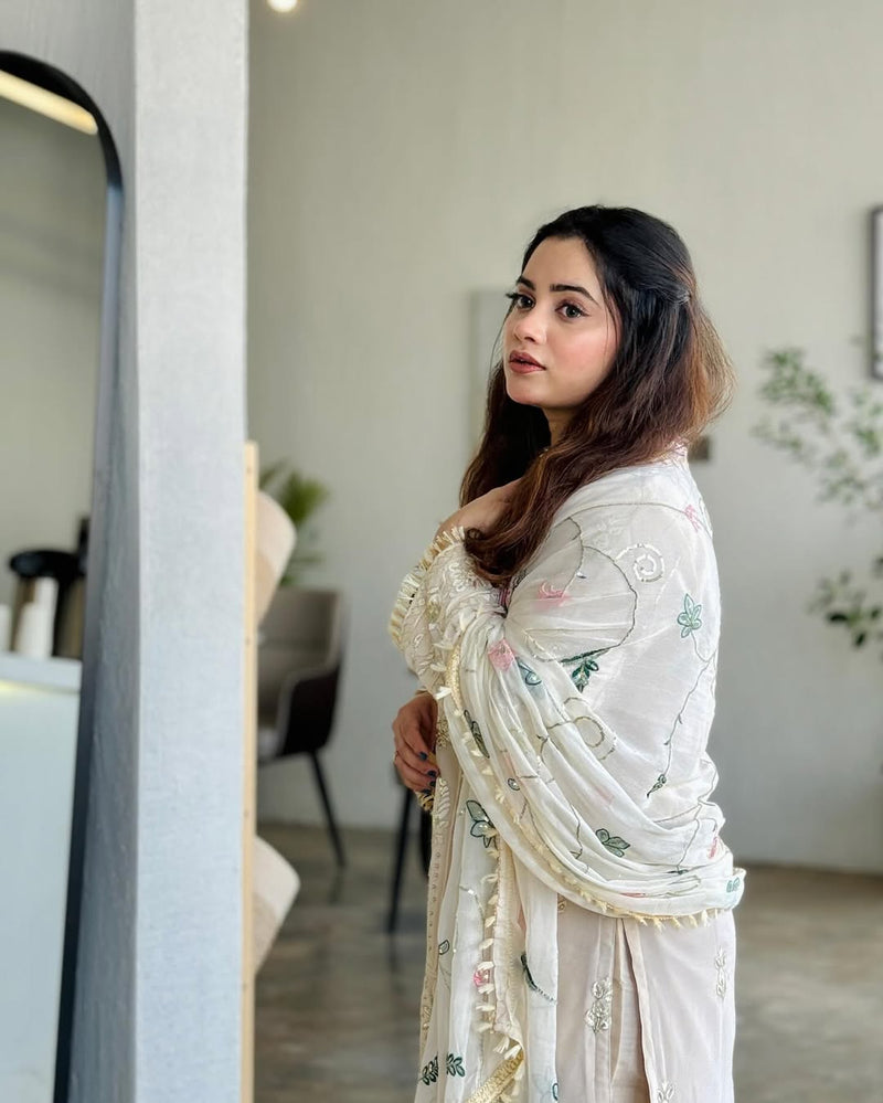 Harsha Azlam Chevron 3372 Heavy Emboridery Worked Pakistani Suits