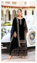 Deepsy D 32221 D Velvet With Heavy Embroidery Work Pakistani Suit