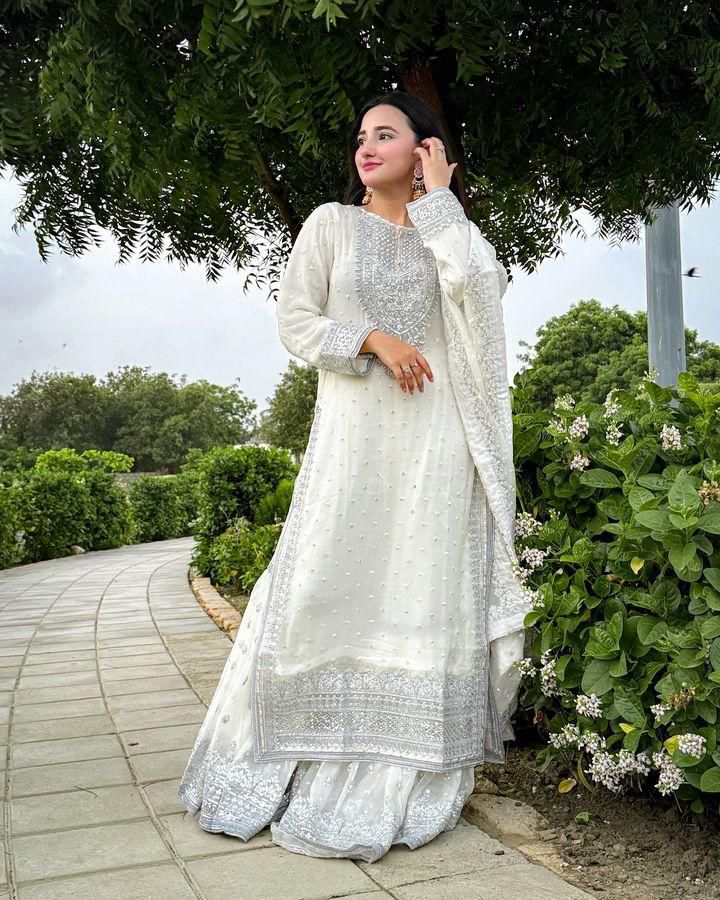 Nsr 833 Pure Heavy Georgette With Heavy Embroidery Sequence Work Pakistani Suits