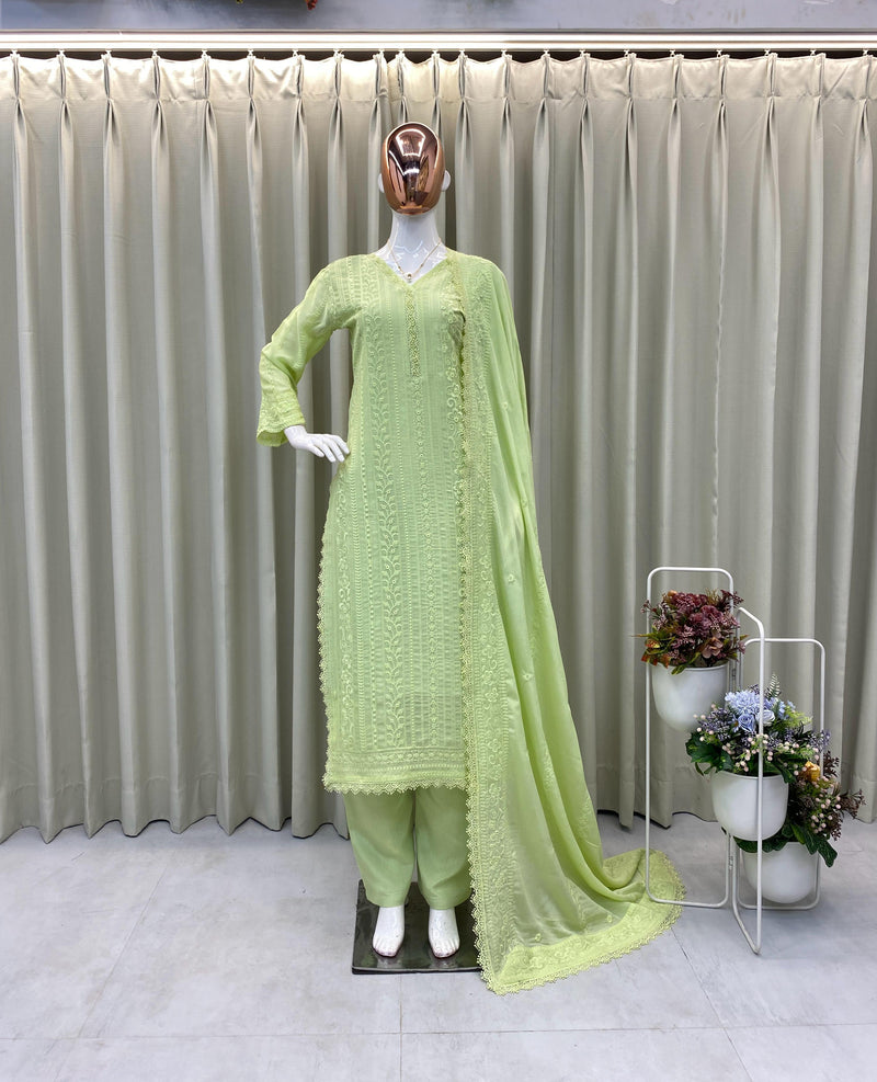 BE 322 C Chinon Top Cotton Thread Embroidered Worked Kurti