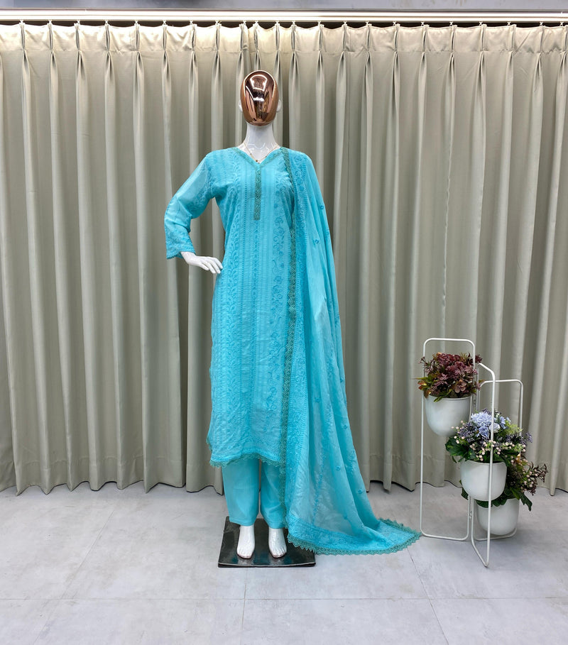 BE 322 Chinon Top Cotton Thread Embroidered Worked Kurti