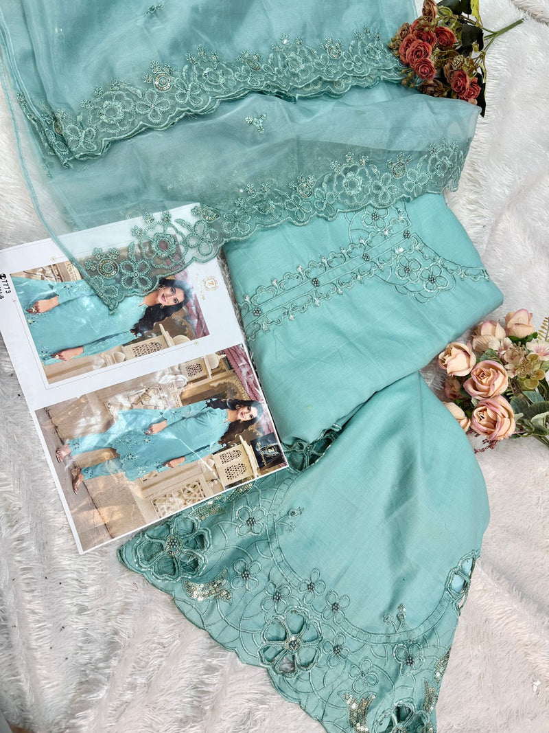 Ziaaz Designs Code 931 B Cambric Cotton Cutwork Pakistani Kameez