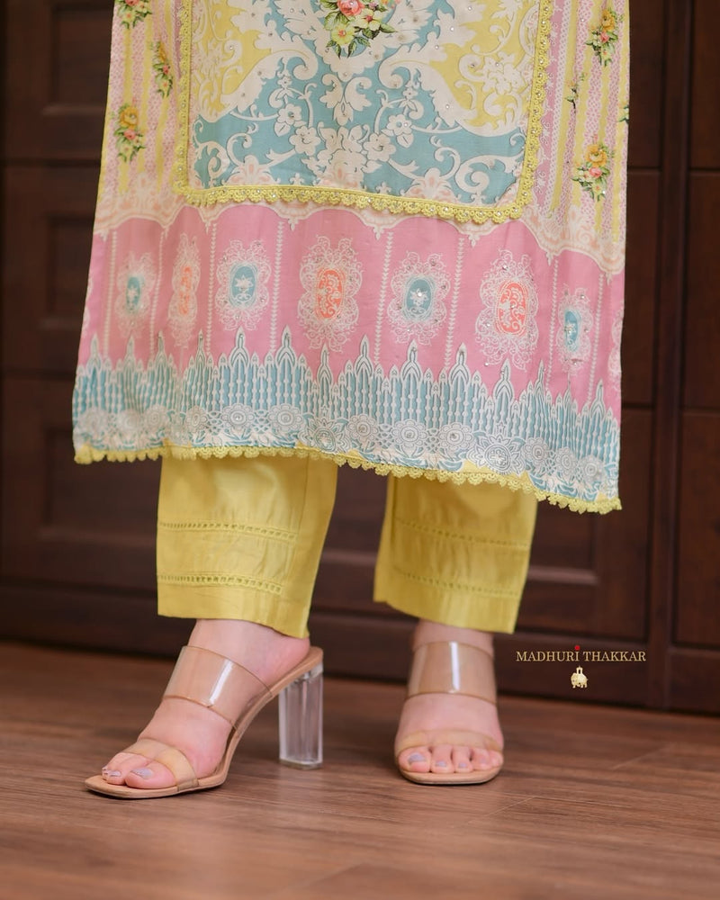 Mannat Designer 7778 Pakistani Flowers Bloom Beautifully Decorated With Digital Prints Suits Set