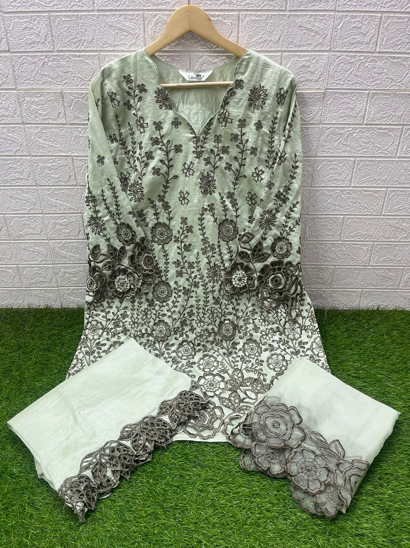 Laxuria Trendz 1529 B Designer Stylish Tunic Classic Heavy Embroidery Luxury Pŕet Kurti