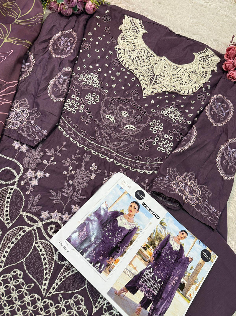 Mehboob Tex Maria B 1668 B Pure Visocse Lawn Heavy Self Embroidery Attached With Laces Work Pakistani Suits