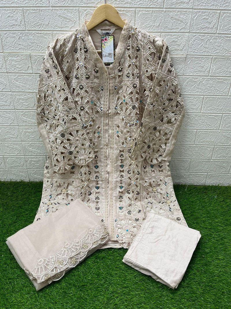 Laxuria Trendz 1525 C Vichitra Simmer Readymade Luxury Pŕet Collection