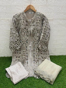 Laxuria Trendz 1525 B Vichitra Simmer Readymade Luxury Pŕet Collection