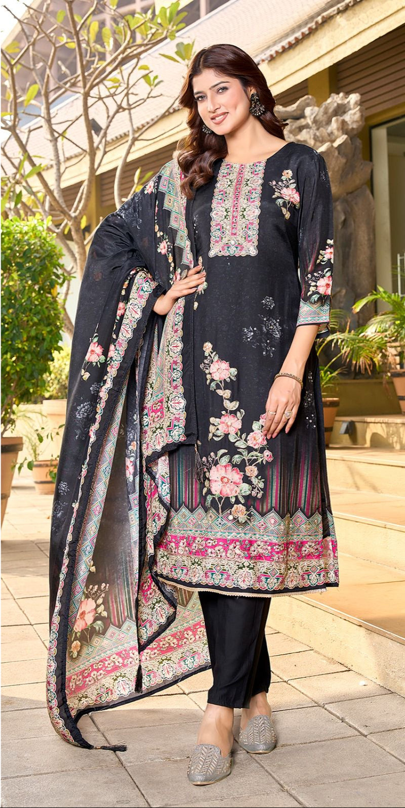 Shree Fab KT 139 Pure Viscous Maslin Digital Print Hand Work Pakistani Suits