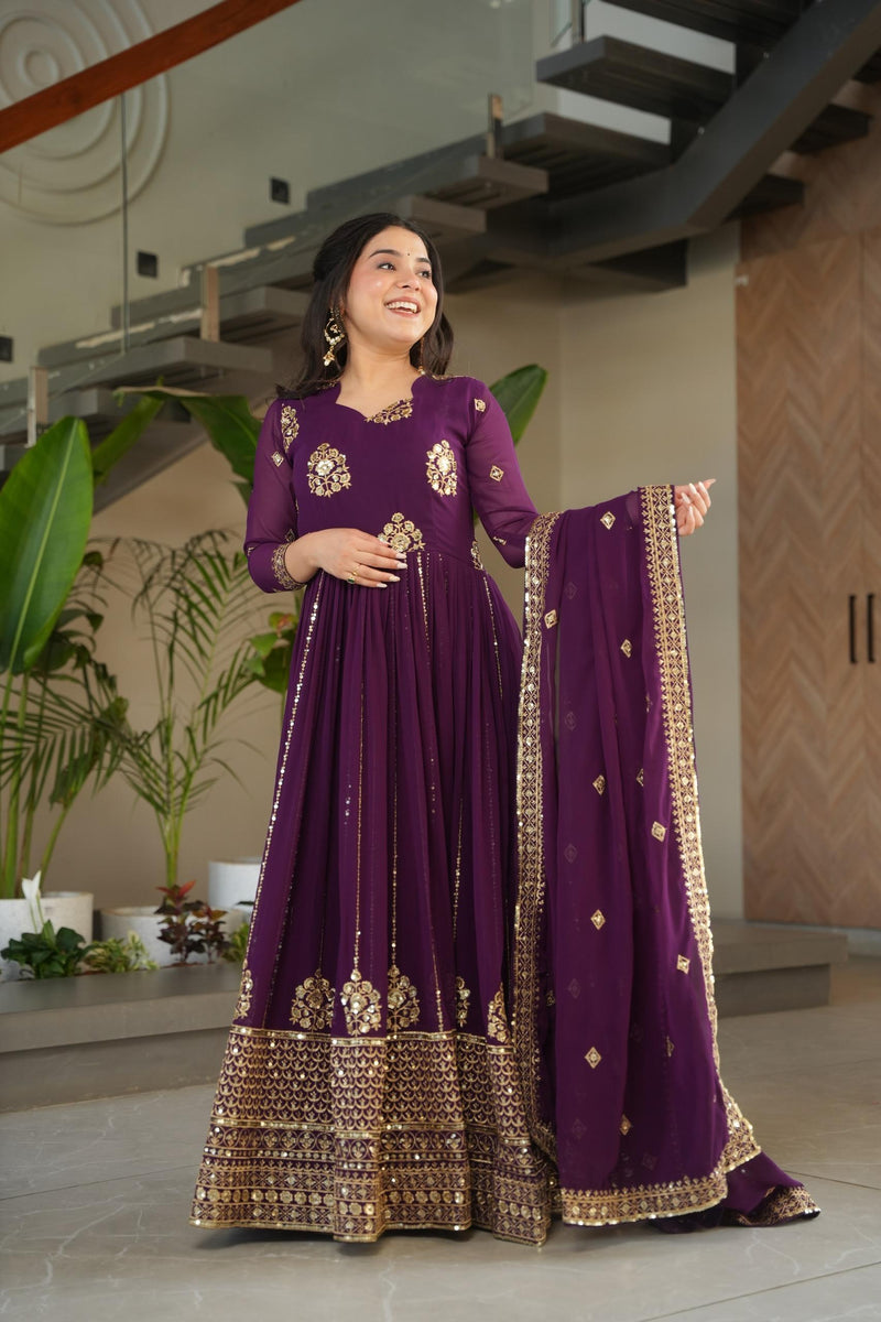 LW 9262 Faux Blooming Designer Gown