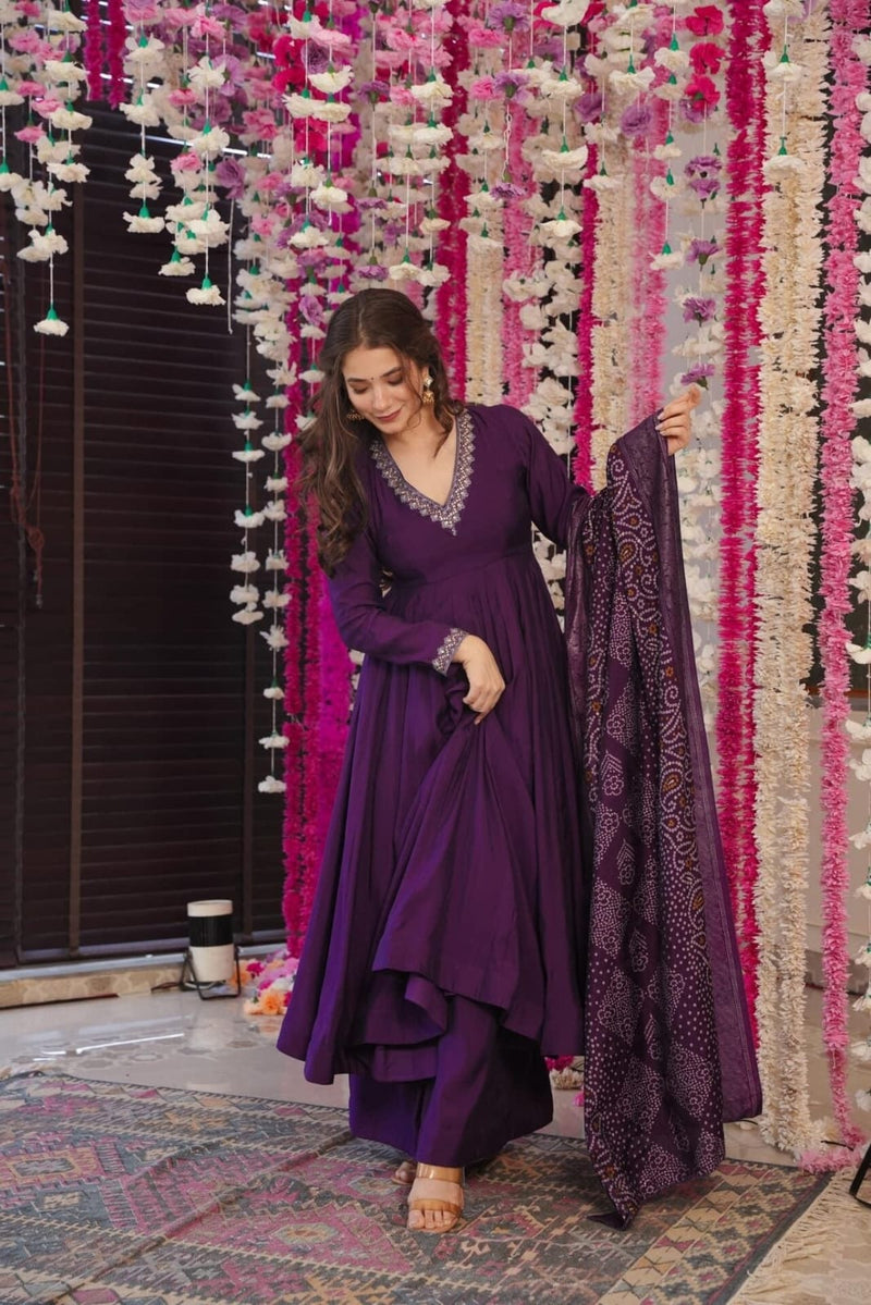 Sanskriti 8987 Pure Viscose Chanderi Work Kurti