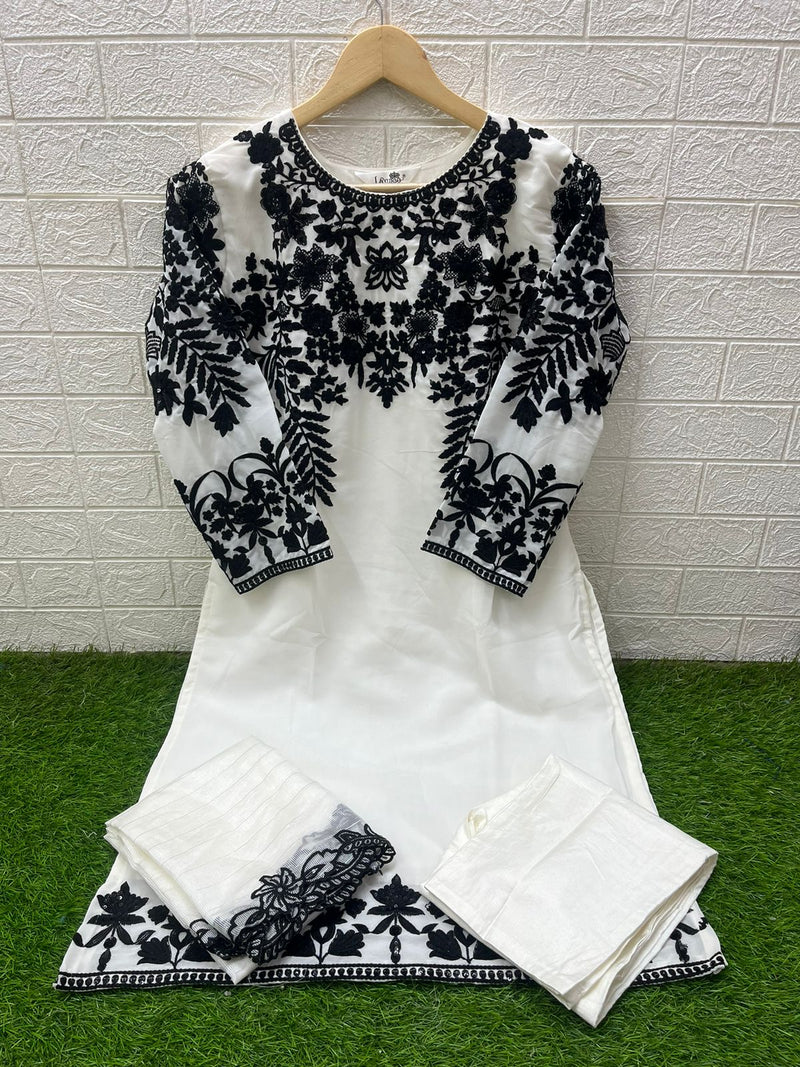 Laxuria Trendz 1579 Luxury Black & White Pakistani Lawn Suit
