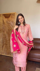 SRK 5346 Blush Pink Embroidered Kurta