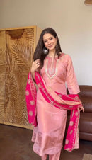 SRK 5346 Blush Pink Embroidered Kurta